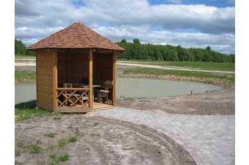 Letonia Privát Dzērbene, Exterior
